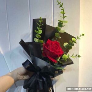 Hoa hồng bất tử cành lá thật 1 bông